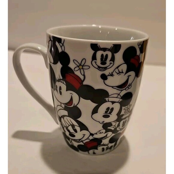Disney Minnie  & Mickey Mouse Faces All Over Coffee Mug Black White Red 14oz NEW - Picture 1 of 4